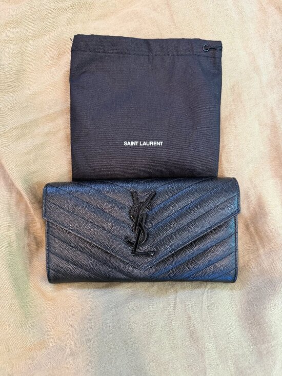 Yves Saint Laurent Handbags - Yves Saint Laurent CASSANDRE MATELASSÉ envelope wallet in grain leather